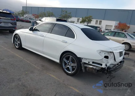 2017 Mercedes-Benz E 300 z USA, uszkodzony, nr VIN WDDZF4JB5HA165941